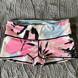 Kailoha Floral Print Athletic Shorts, Medium; 2” Inseam